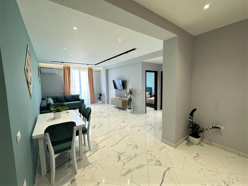 Trea Accomodations Вльора Екстер'єр фото